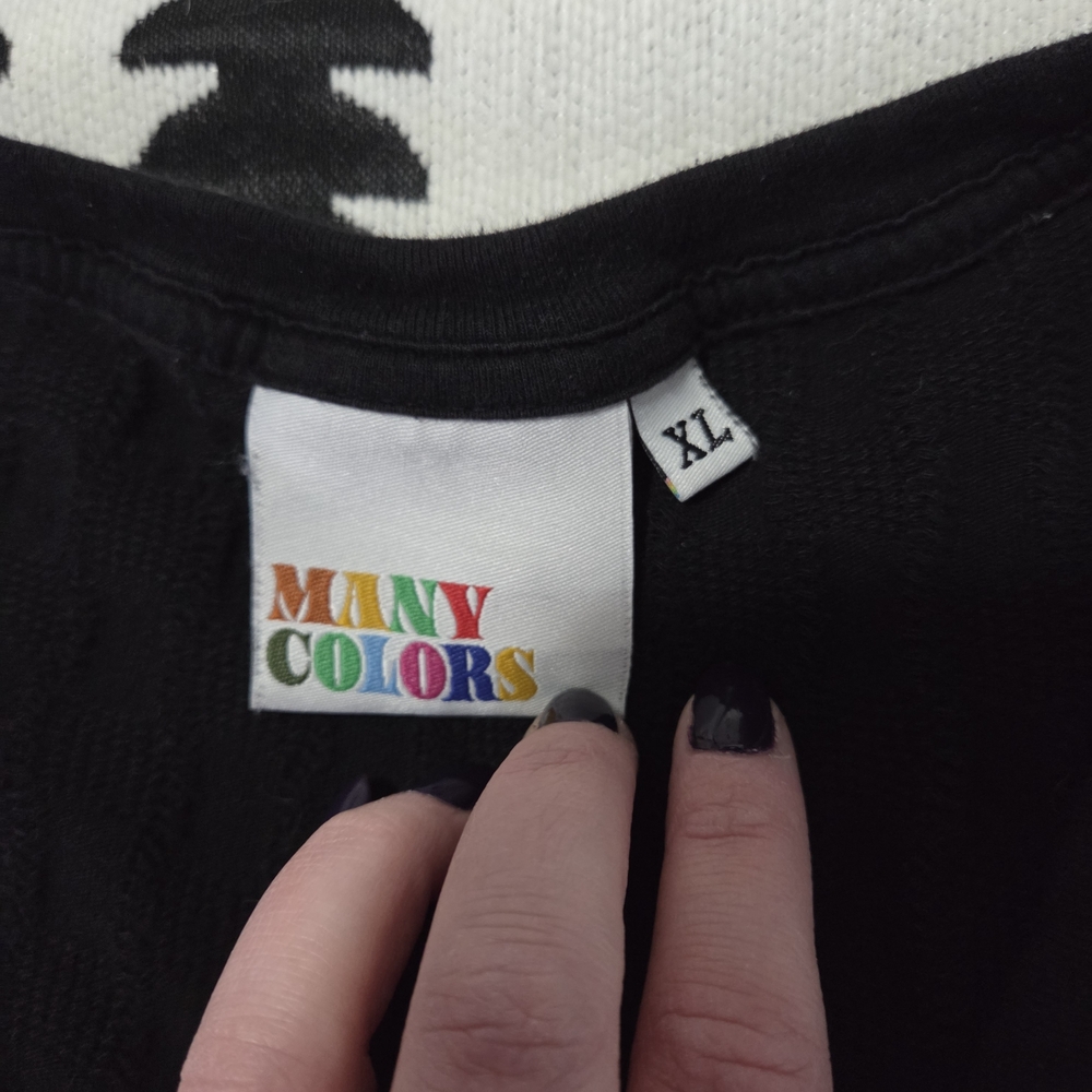 Big Bud Press 'Basic Black' Mesh Pattern Bell Sle… - image 5